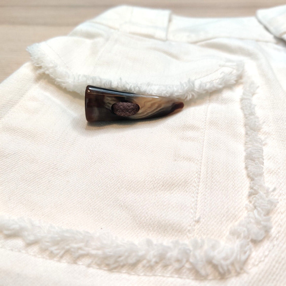 Derek Lam 10 Crosby Womens Horn-Toggle Shorts Size 6 White High Rise Frayed 3" - Picture 6 of 16